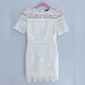 Gianni Bini white crochet & embroidered cocktail dress SIZE: SMALL